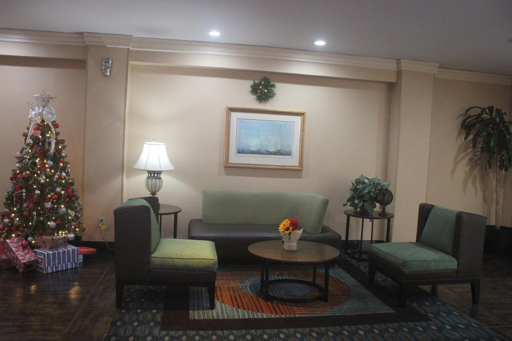 Regency Inn & Suites New London Mystic 外观 照片